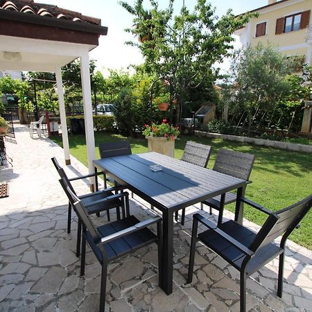 Apartment Sunny Garden Пореч Экстерьер фото